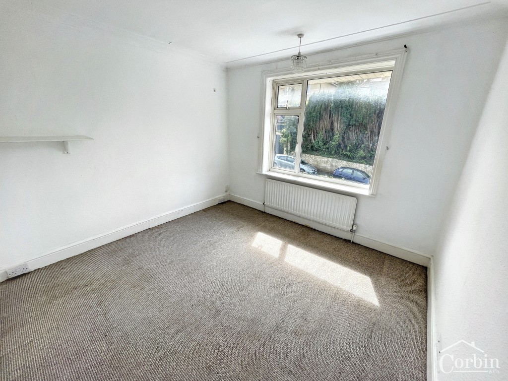 Lot: 149 - DETACHED HOUSE FOR IMPROVEMENT - Second bedroom